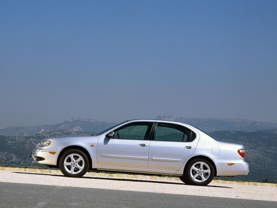  Nissan Maxima QX 2000 года  (фото 5 из 29)